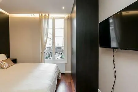 Charmant Studio Neuf Proche Des Invalides Apartment